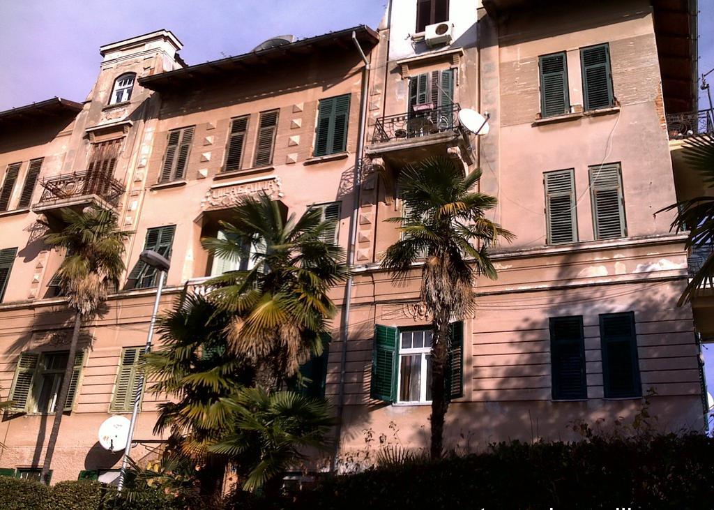 Apartment Kamelija Opatija Exterior foto